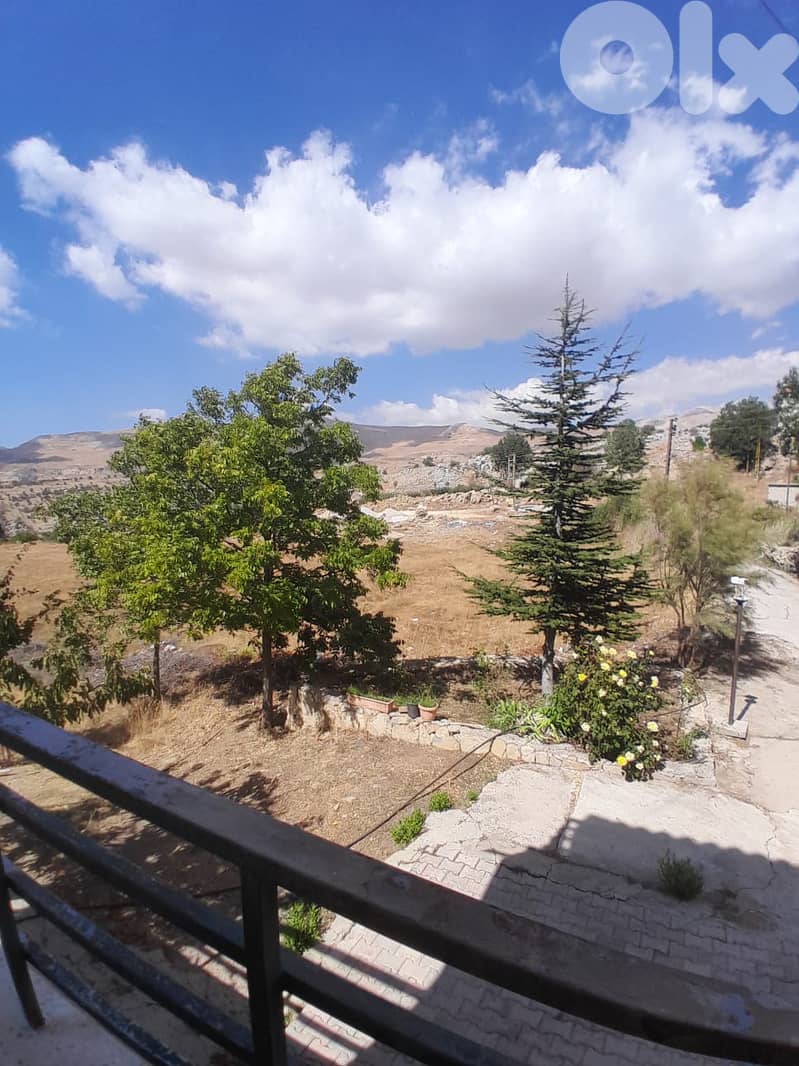Land + Small Villa For Sale In Tarchich ارض مع فيلا للبيع في ترشيش 4