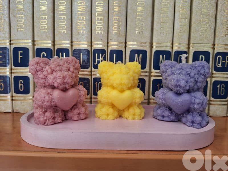 candle and concrete 0