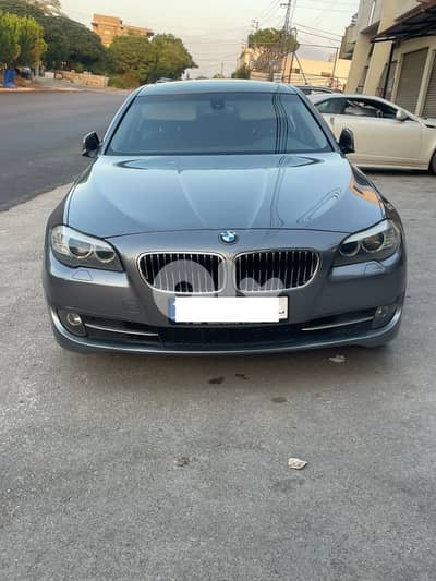 BMW 523 2011
