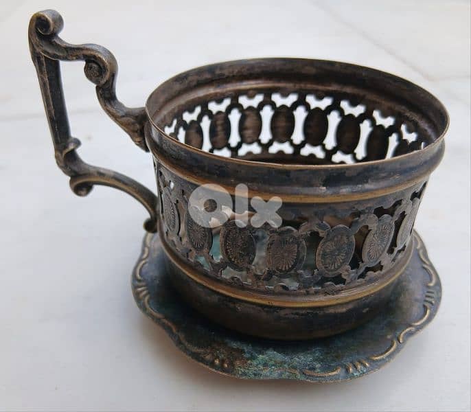 تحفتان قديمتان 5