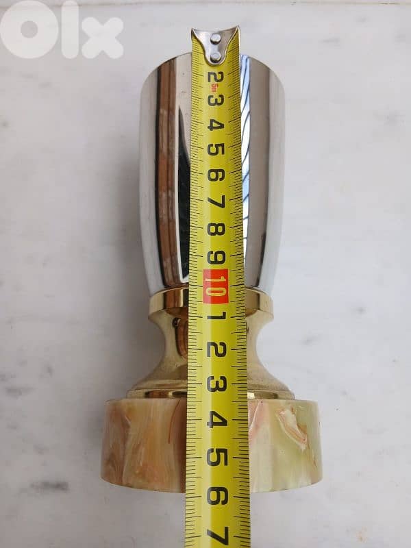 كأس مع قاعدة رخام 1