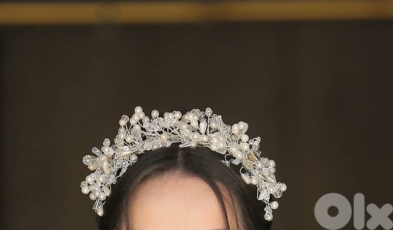 Maison Lesley Pearl Bridal Headpiece – Elegant & Timeless 1