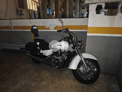 Shadow Aero 750cc