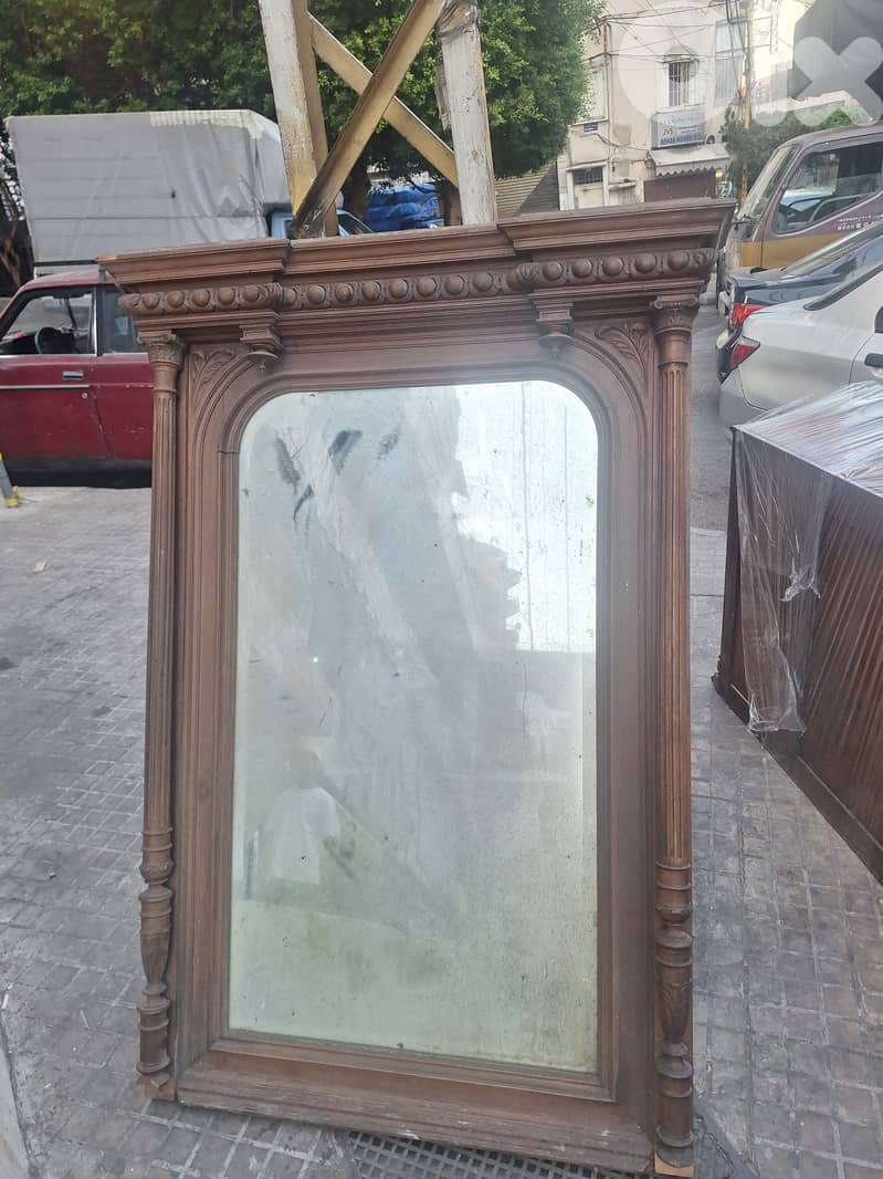 مراية خشب جوز فرنسية انتيك قديمة 2