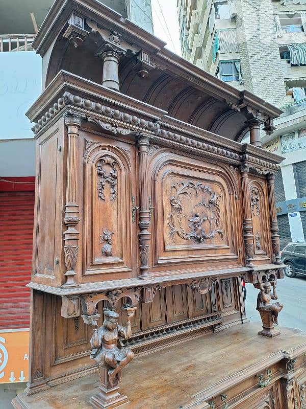 بيفي فرنسية انتيك قديمة خشب جوز من الروائع تحفة فنية مميزة 2