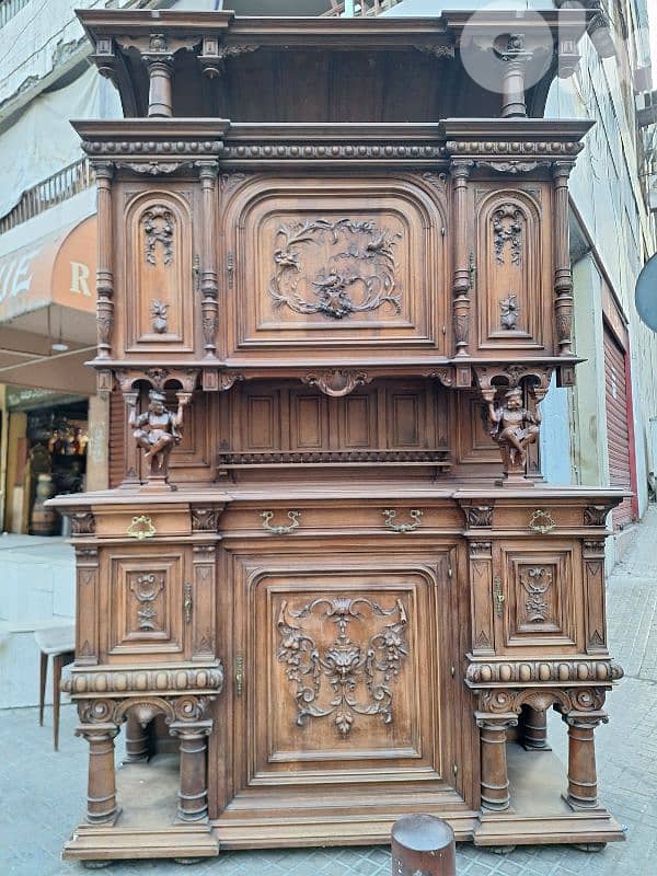 بيفي فرنسية انتيك قديمة خشب جوز من الروائع تحفة فنية مميزة 3