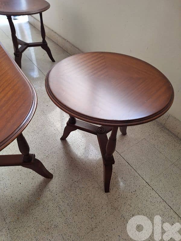 طقم طاولات صالون ريجنسي مميز ناعم سعر لقطة 2