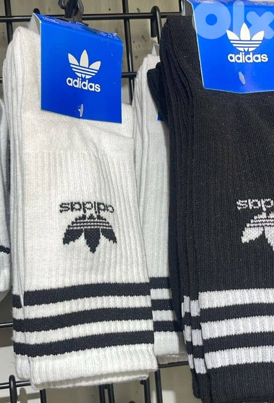 football shoes and grip socks كلسات للفوتبول 3