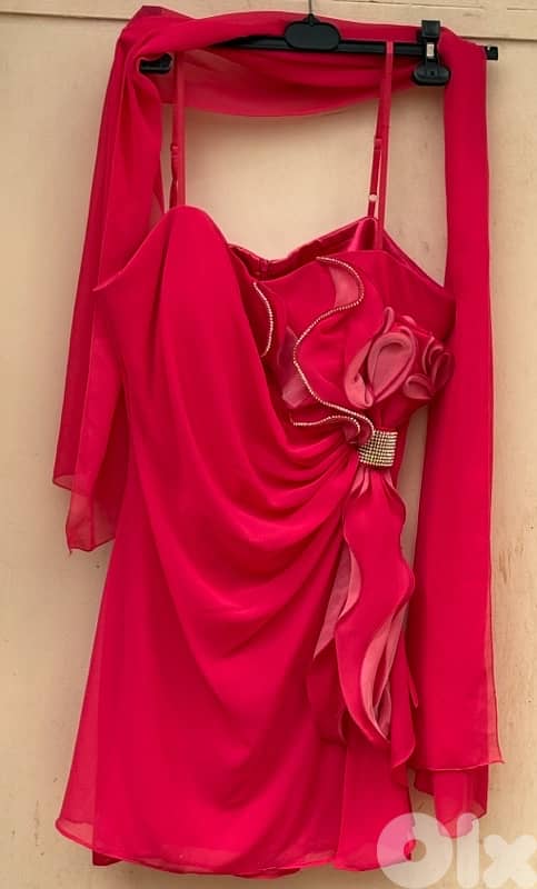 2 Dresses for women size 44 & 46 used once,  both for 150$ 3