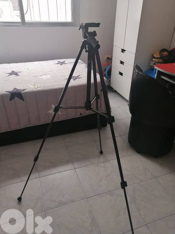 Nikon D3200 with trypod and full kit 5 pcs 4