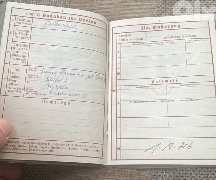 الهوية العسكرية لجندي نازي الماني سنة١٩٤٠ Nazi wehrpass 5