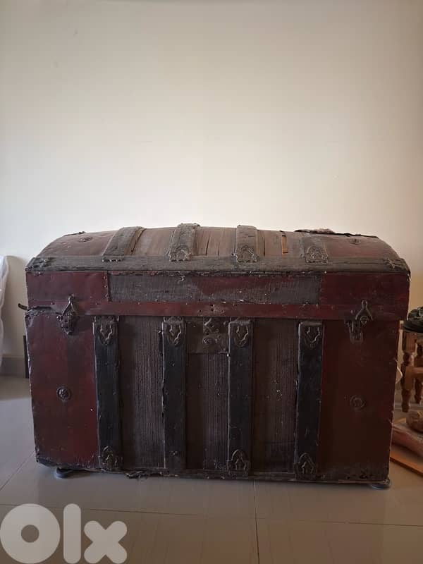 old chest 2