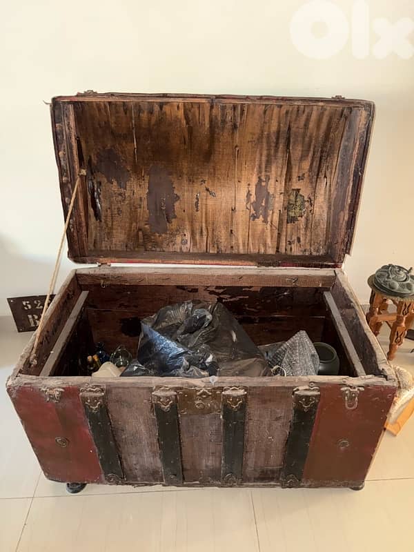 old chest 3