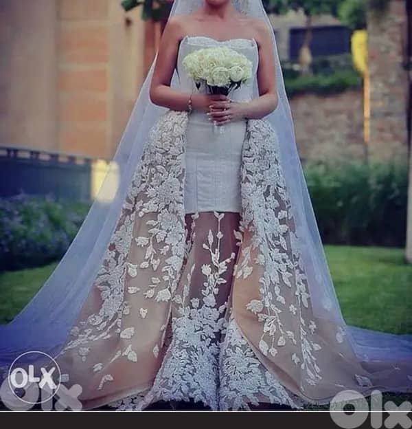 For sale 2 Huge Wedding Gown with Swarovski offer 3