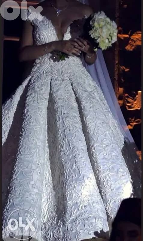 فساتنين للبيع   بسعر مغري 0