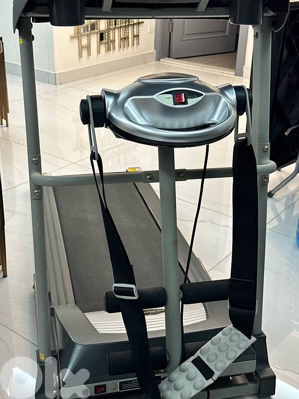 treadmill excellent condition like new 2