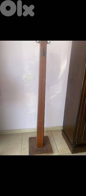 طاوله سفره وخزانه وعامود انتيكا 5