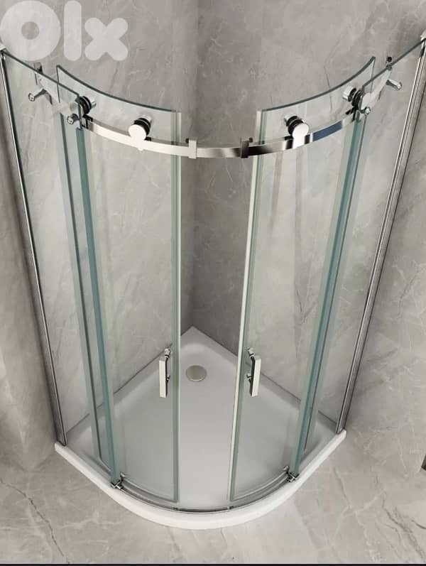 Semi-circular shower cabin with double sliding transparent doors 1