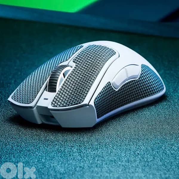 Razer deathadder v3 pro gaming mouse 3