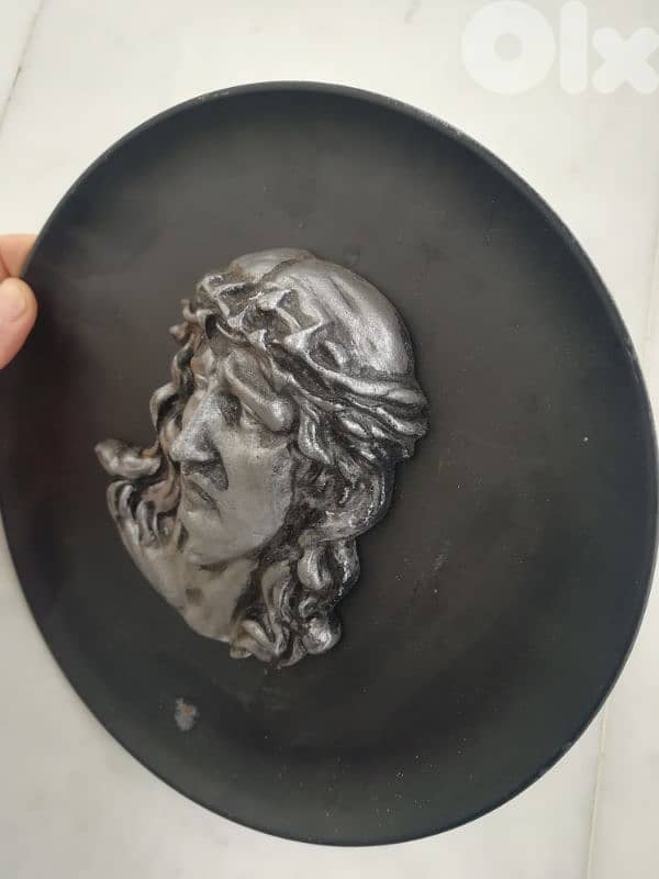 صحن تعليق شخص يسوع 3