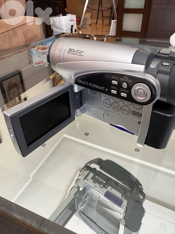 hitachi video camera 3