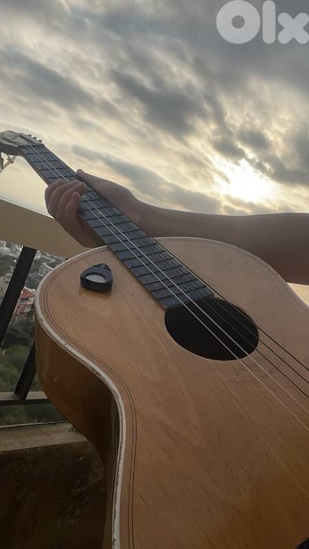 guitar for sale جيتار للبيع 0