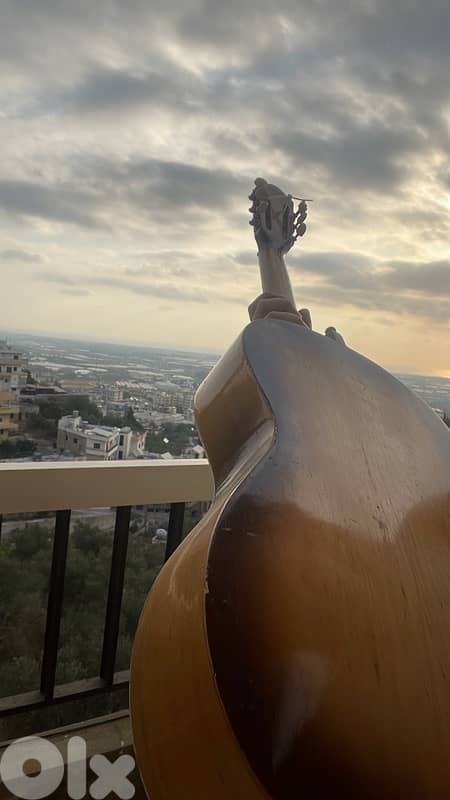 guitar for sale جيتار للبيع 1