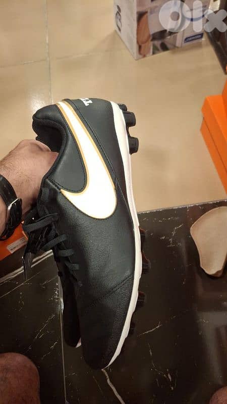 Nike tiempo 1