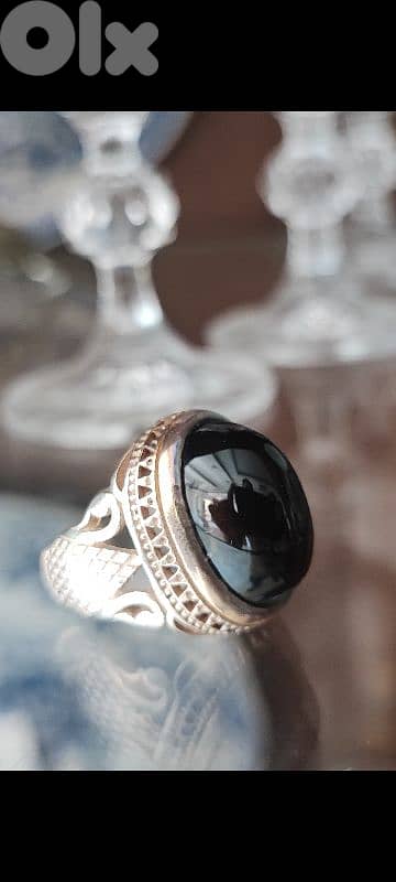 Silver Aqeeq Ring | خاتم عقيق يماني شفة 0
