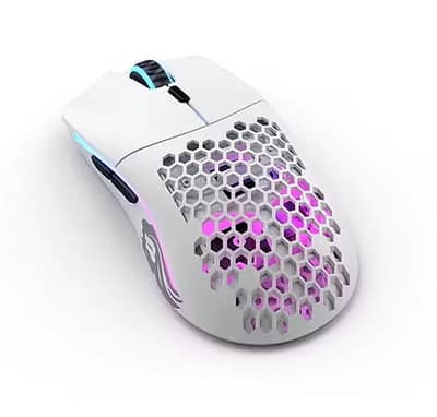 glorious model “O” very good mouse for gaming 0 delay