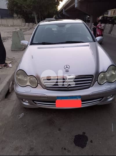 Mercedes-Benz C-Class 2005