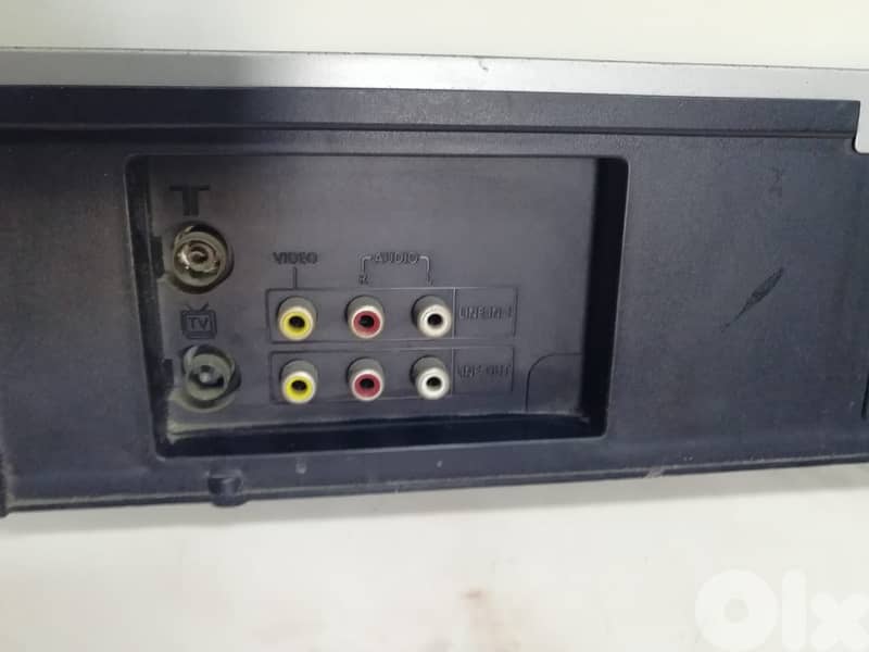 Sony SLV-ED-393 VCR video cassette player 6 head - stereo - remote 1