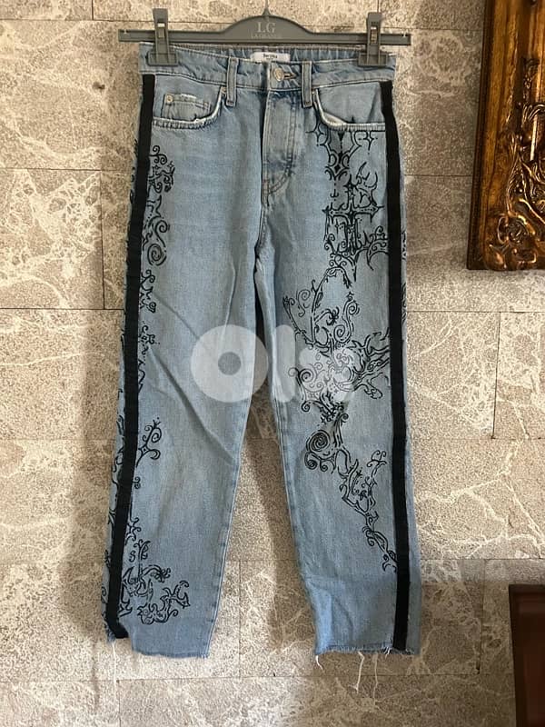 Bershka hand painted jeans 0