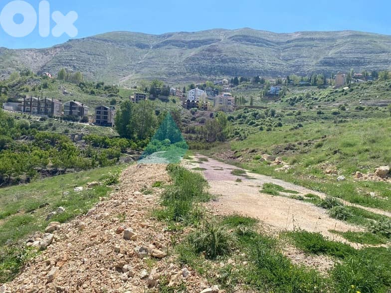 Prime Land +mountain View 4 sale in Kfarzebian - أرض للبيع في كفردبيان 6