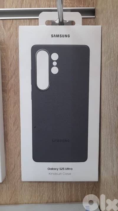 Samsung kindsuit case s25 ultra black
