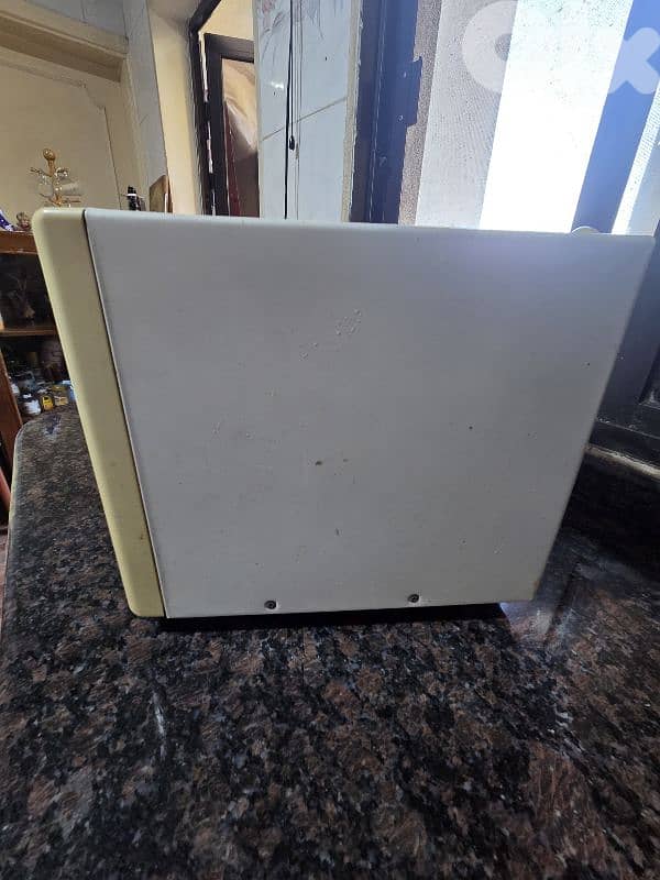 microwave 2