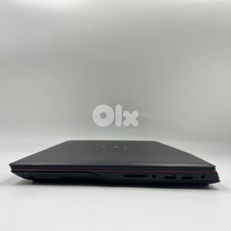 5969- Gaming Laptop Dell G3 3500 1