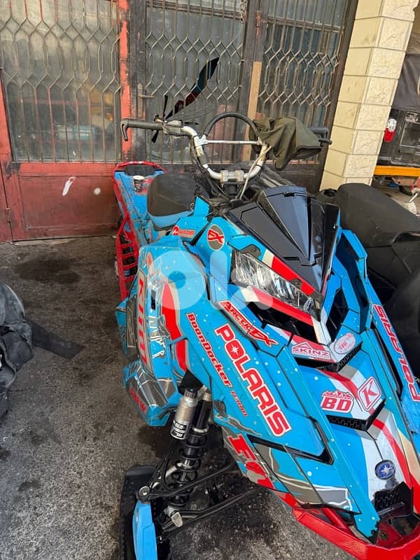 Skidoo RMK Polaris 2019 3