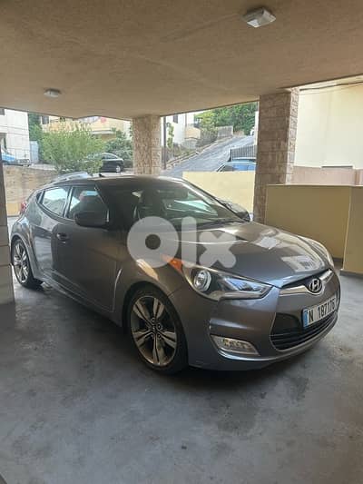 Hyundai Veloster 2012