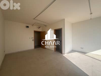 Office for Sale in Mar Elias - مكتب للبيع في مار الياس - #R2864