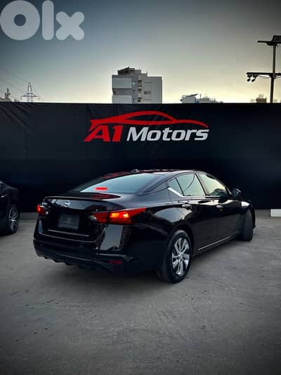 Nissan Altima 2019