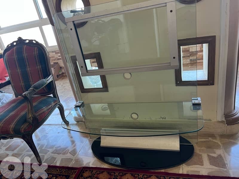 قاعدة t. v 1