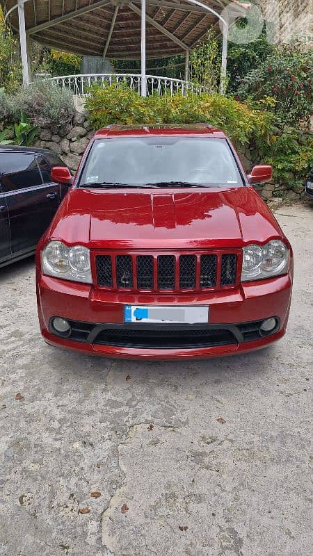 Jeep Grand Cherokee SRT8 0