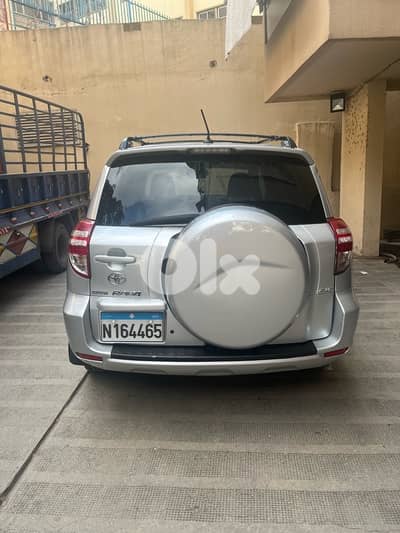 Toyota Rav 4 2010 super clean
