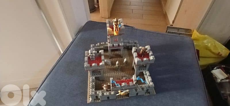 lego ausini 1