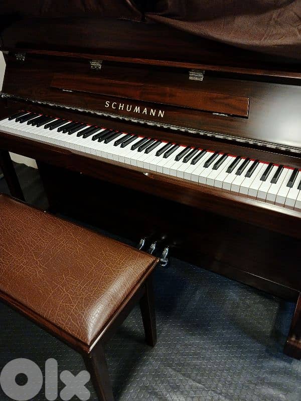 schumann upright piano 0