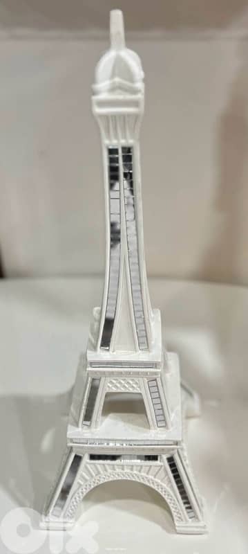 مجسم برج ايڤل 1