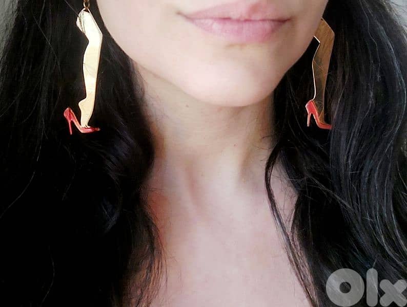 Gold plated/ Legs earrings 1
