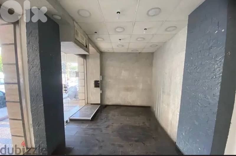 Shop For Rent in Mar Elias 0