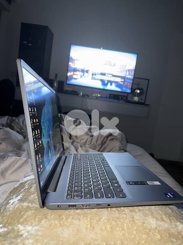 Lenovo Laptop 3